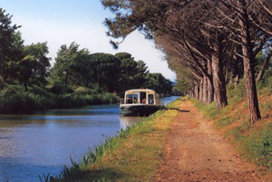 Burgundy canal © OTSI de Saint-Florentin